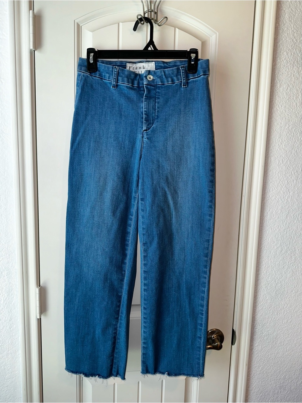 Frank & Eileen Kinsale performance crop raw hem blue jean pants size 4
